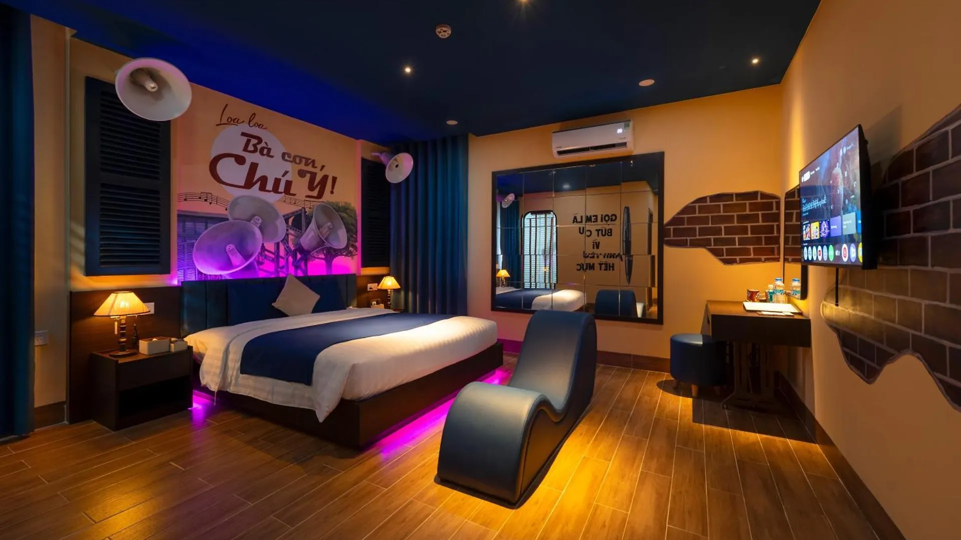 Chiic House Hotel - Love Hotel Nha Trang 0*,