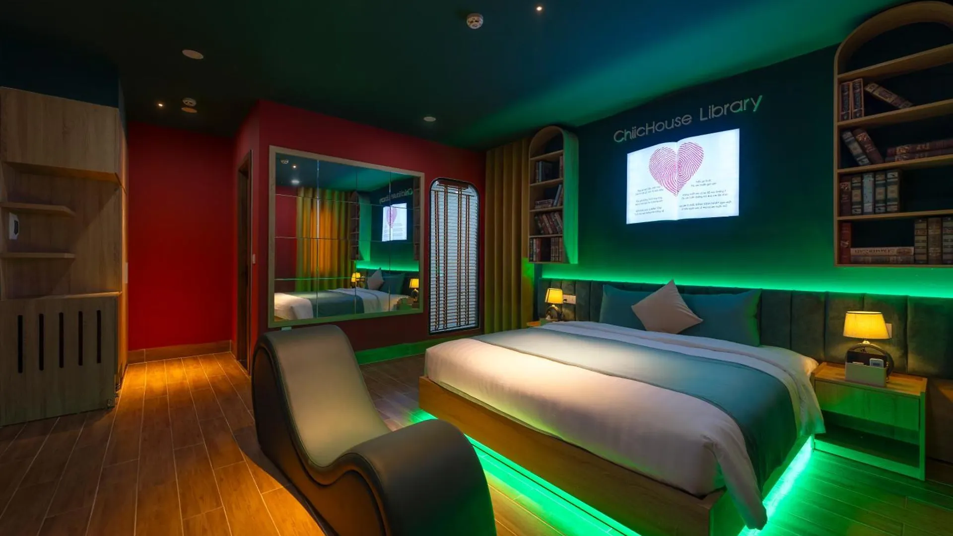Chiic House Hotel - Love Hotel Nha Trang